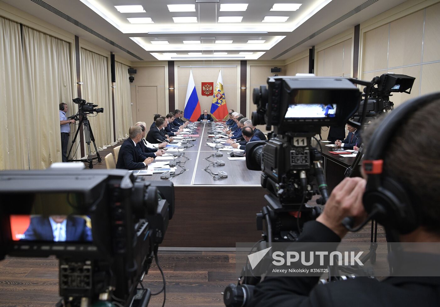President Vladimir Putin holds meeting with Government members