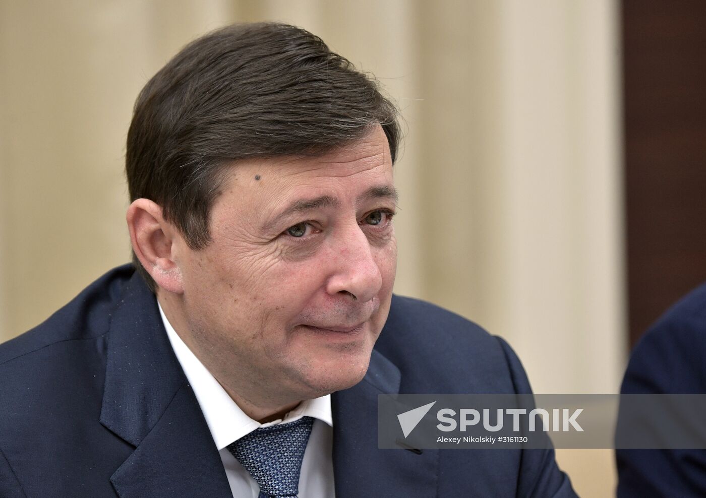 President Vladimir Putin chairs Government meeting