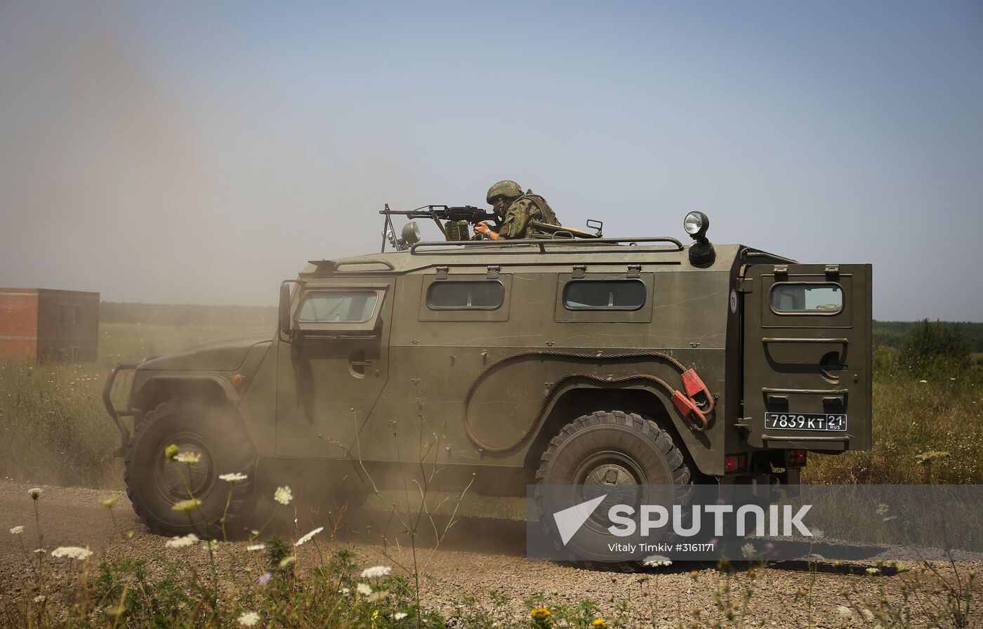 Tactical drill with Southern Military District special force units