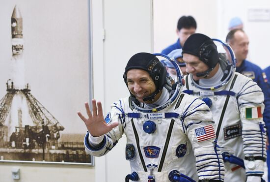 Launch of Soyuz MS-05 manned spacecraft with ISS Expedition 52/53 crew