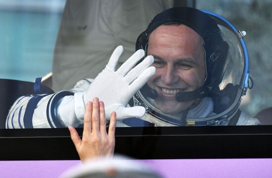 Launch of Soyuz MS-05 manned spacecraft with ISS Expedition 52/53 crew