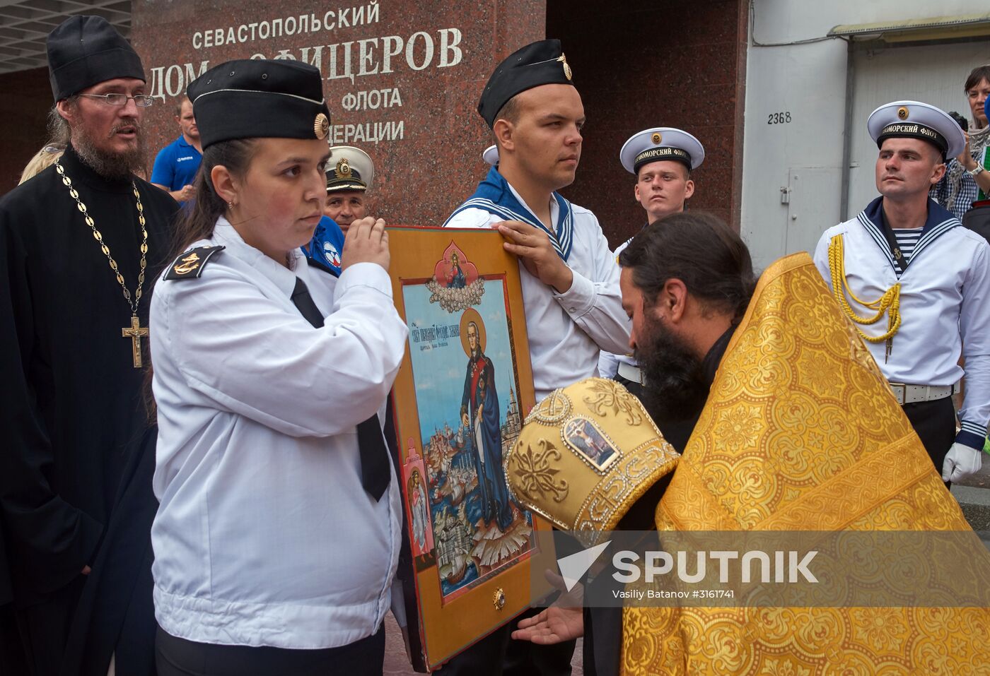 Welcoming ceremony for Blue Necklace of Russia 2017 expedition in Sevastopol