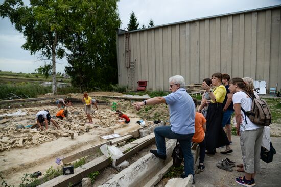 Archeological dig in Voronezh Region