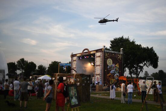 Chemodan art festival in Suzdal