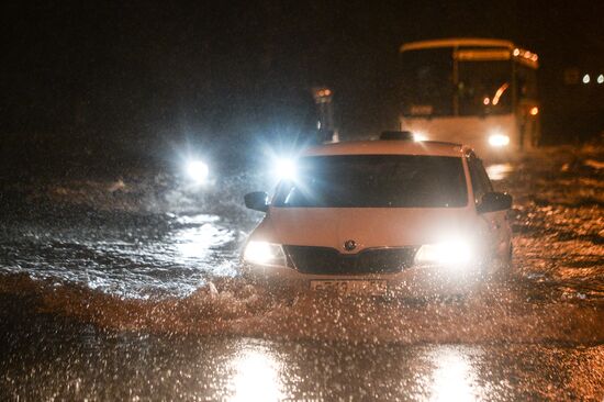 Heavy reainfall hits Veliky Novgorod