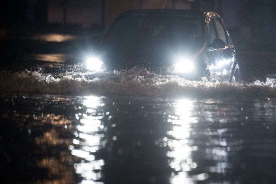 Heavy reainfall hits Veliky Novgorod