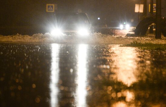 Heavy reainfall hits Veliky Novgorod