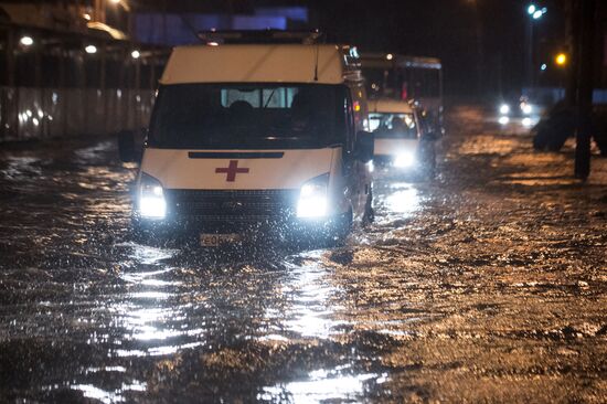 Heavy reainfall hits Veliky Novgorod