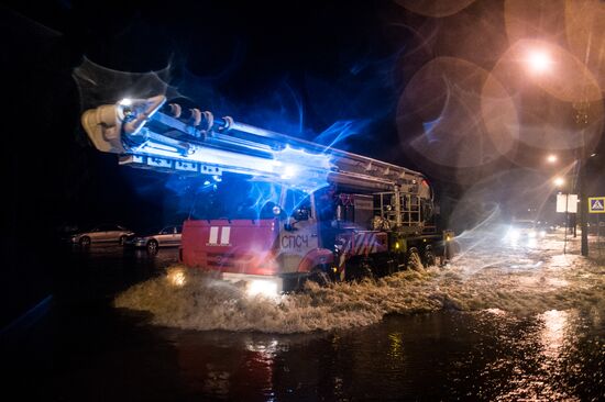 Heavy reainfall hits Veliky Novgorod