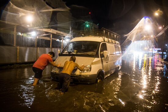 Heavy reainfall hits Veliky Novgorod