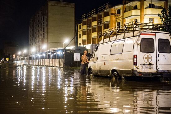 Heavy reainfall hits Veliky Novgorod