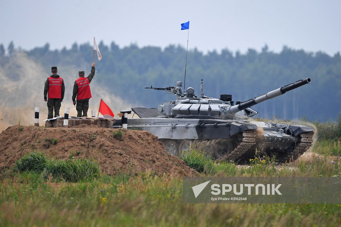 Tank Biathlon Stage 1: Individual race. Day One