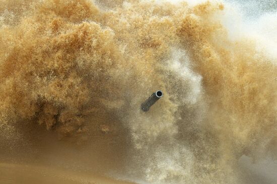 Tank Biathlon Stage 1: Individual race. Day One