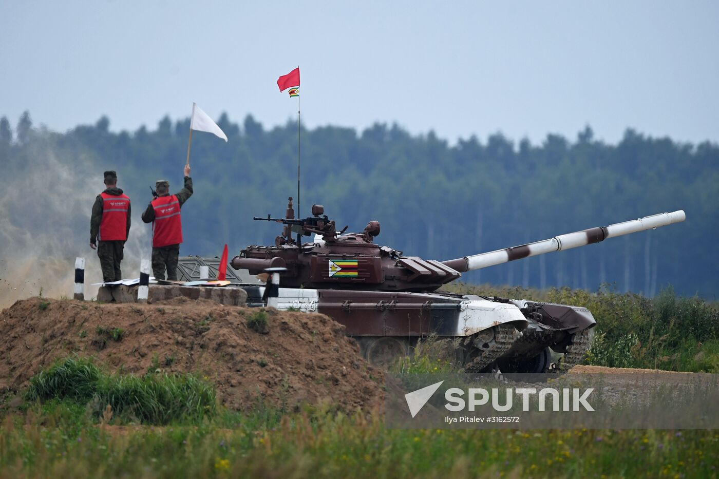 Tank Biathlon Stage 1: Individual race. Day One