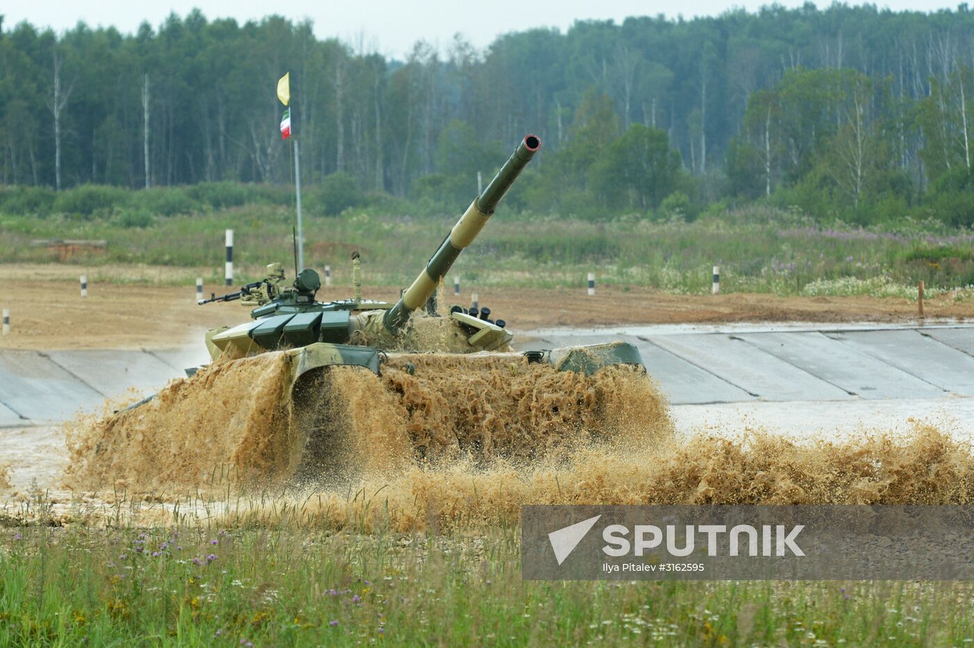 Tank Biathlon Stage 1: Individual race. Day One