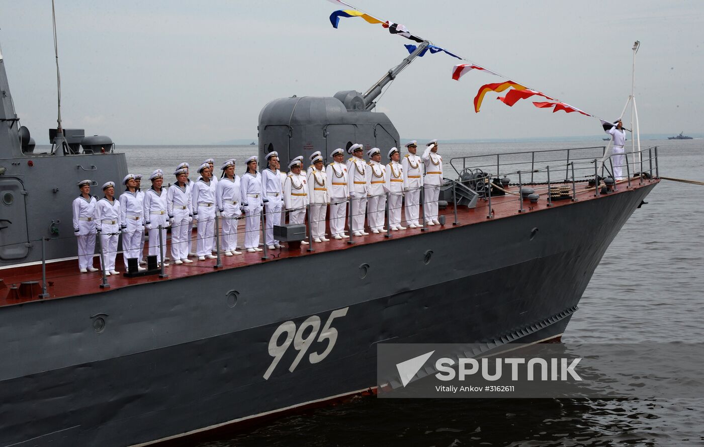 Navy Day celebrations in Russian cities