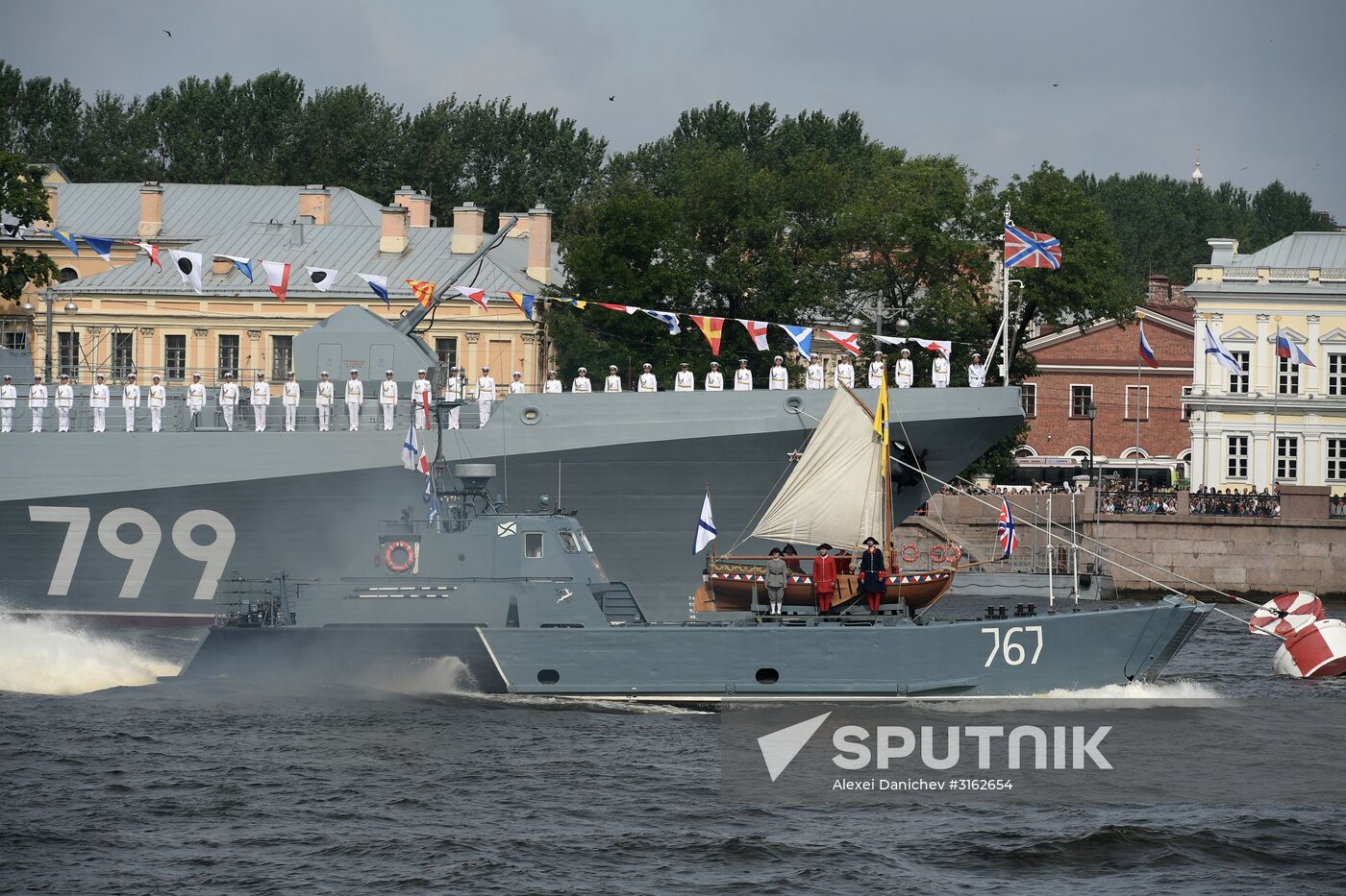 Navy Day celebrations in St. Petersburg