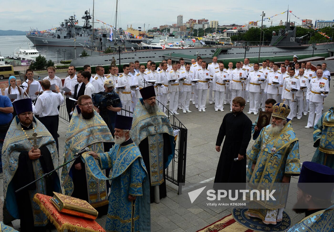Navy Day celebrations in Russian cities