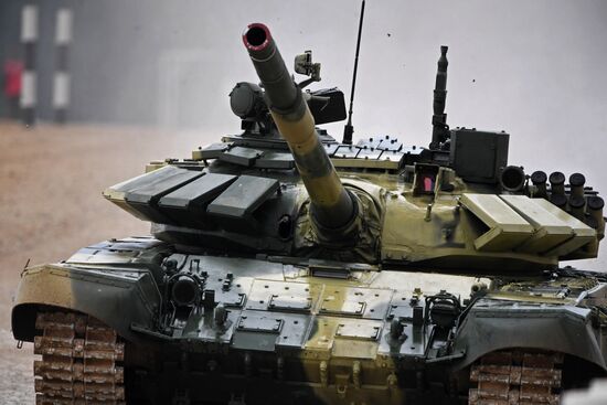 Tank Biathlon Stage 1: Individual race. Day One