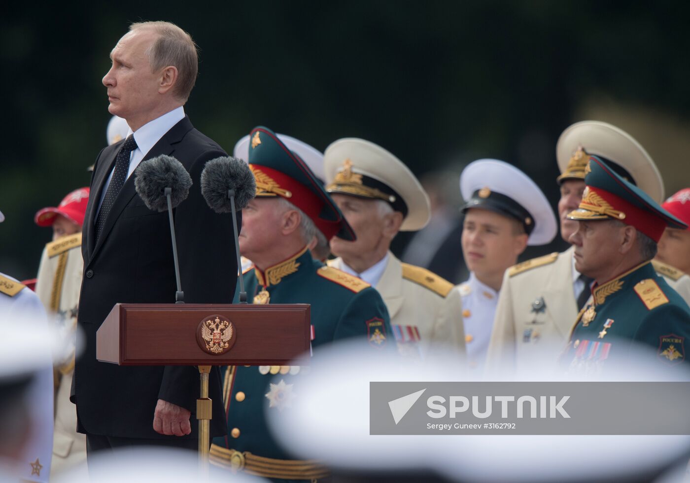 President Putin takes part in Navy Day celebrations