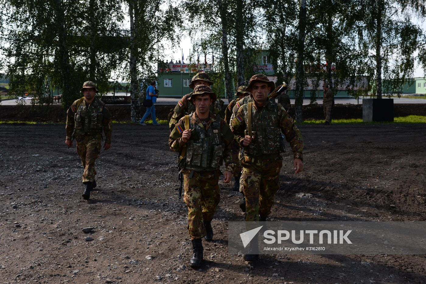 Ceremony to kick off Army Scout Masters competition in Novosibirsk Region