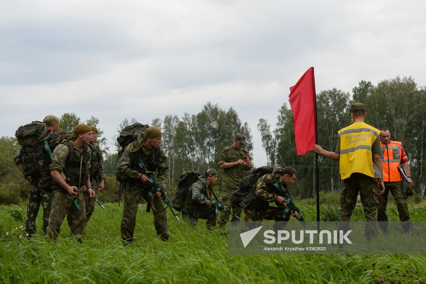 Ceremony to kick off Army Scout Masters competition in Novosibirsk Region