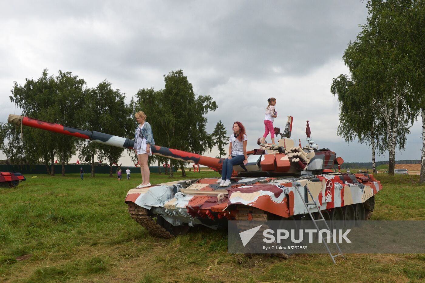 Individual event, the first stage of the Tank Biathlon competition. Day One.
