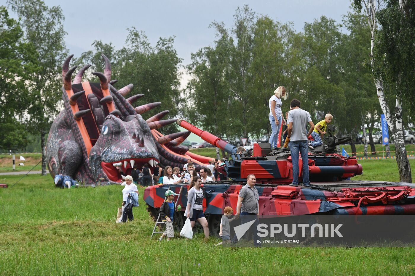 Individual event, the first stage of the Tank Biathlon competition. Day One.