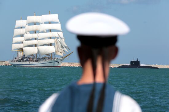 Navy Day celebrations in Russian cities