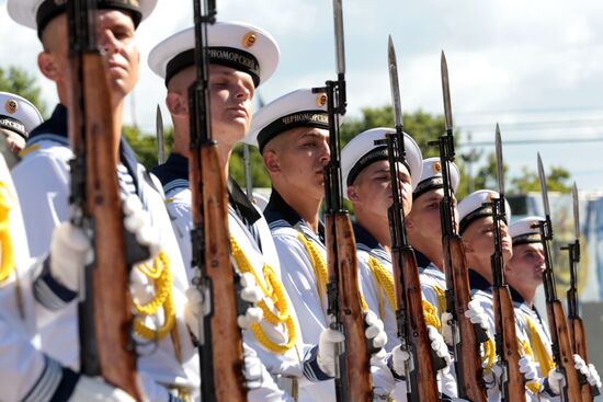 Navy Day celebrations in Russian cities
