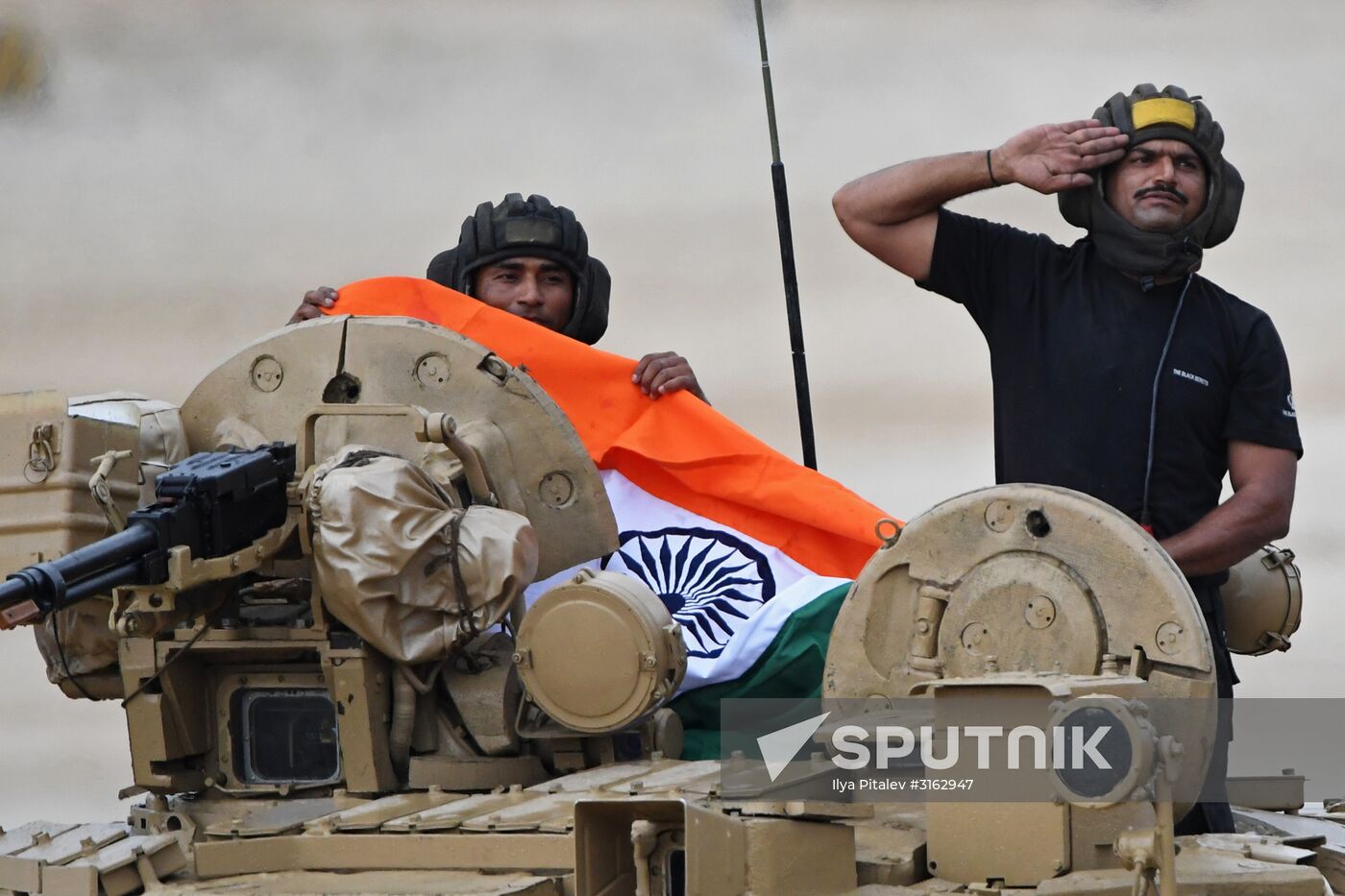 Tank Biathlon Stage 1: Individual race. Day One