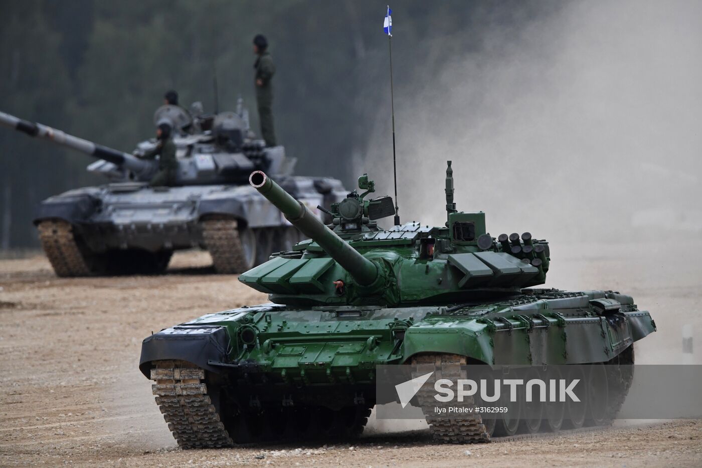 Tank Biathlon Stage 1: Individual race. Day One