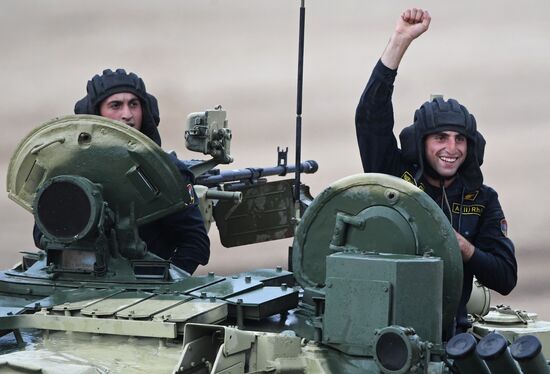 Tank Biathlon Stage 1: Individual race. Day One