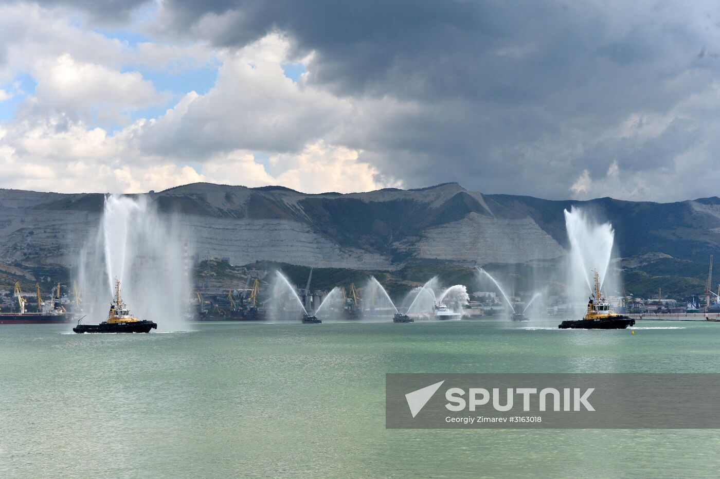 Navy Day celebrations in Russian cities