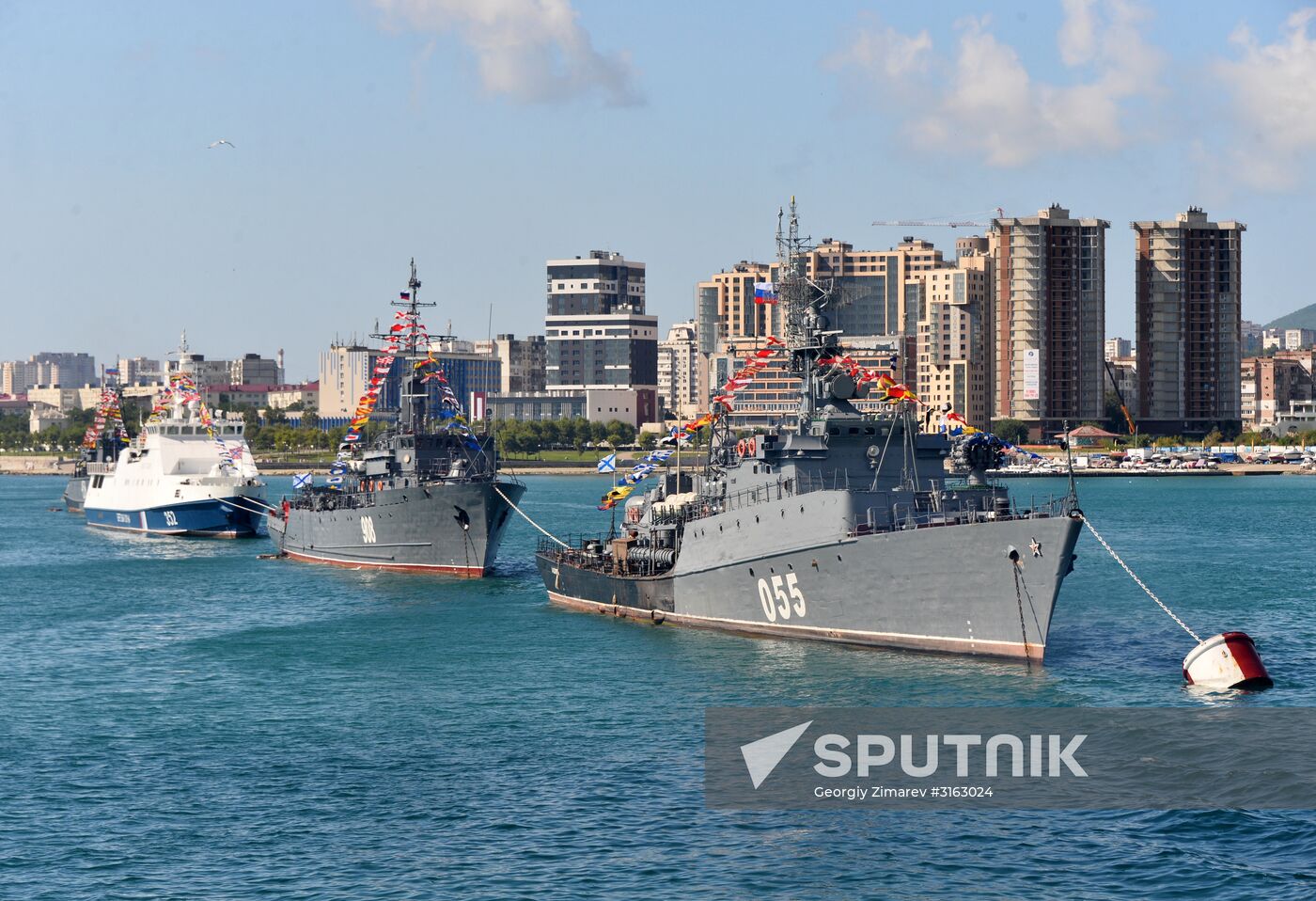 Navy Day celebrations in Russian cities