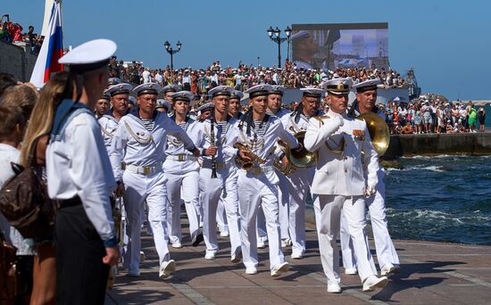 Navy Day celebrations in Russian cities