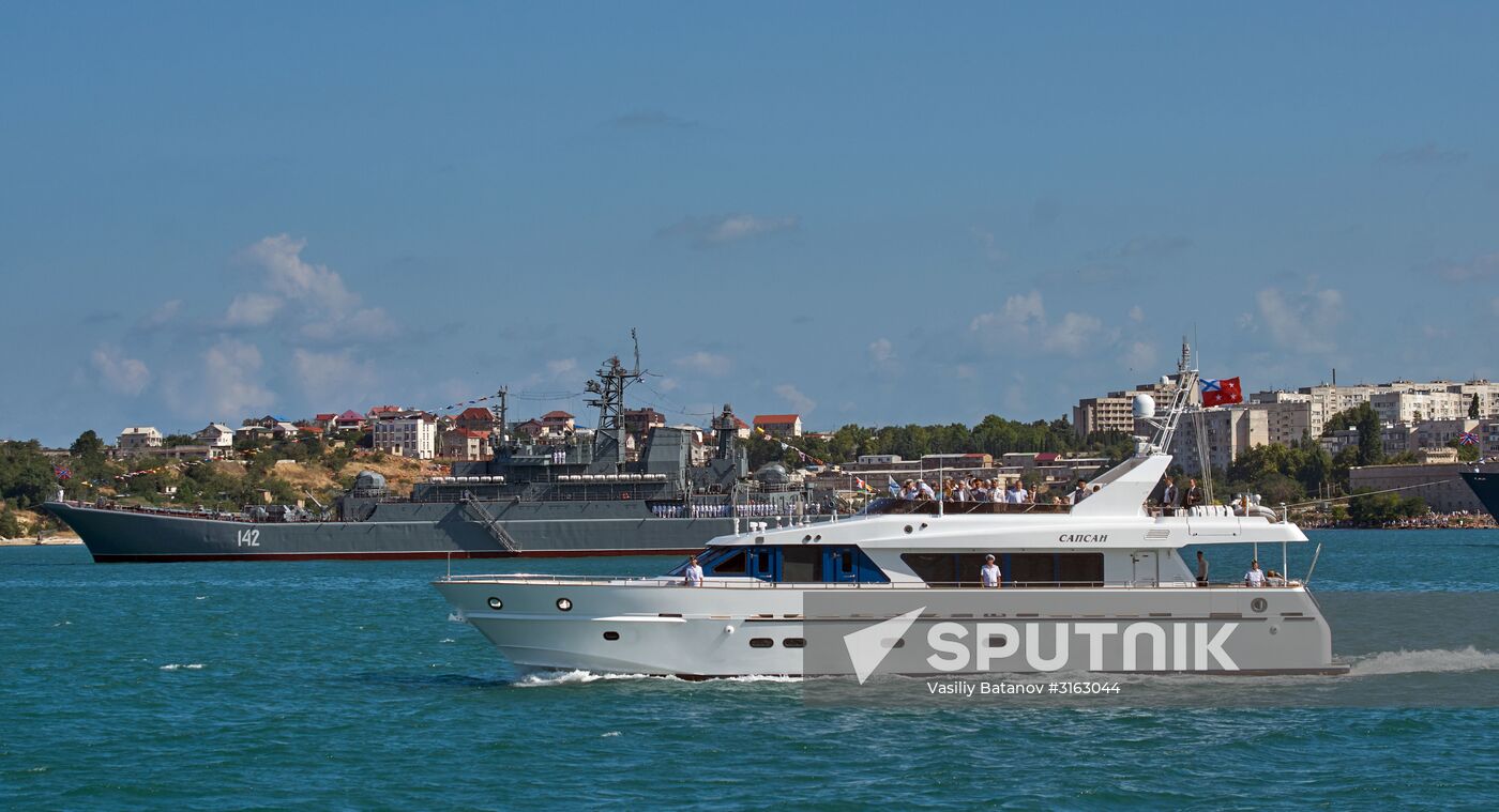 Navy Day celebrations in Russian cities