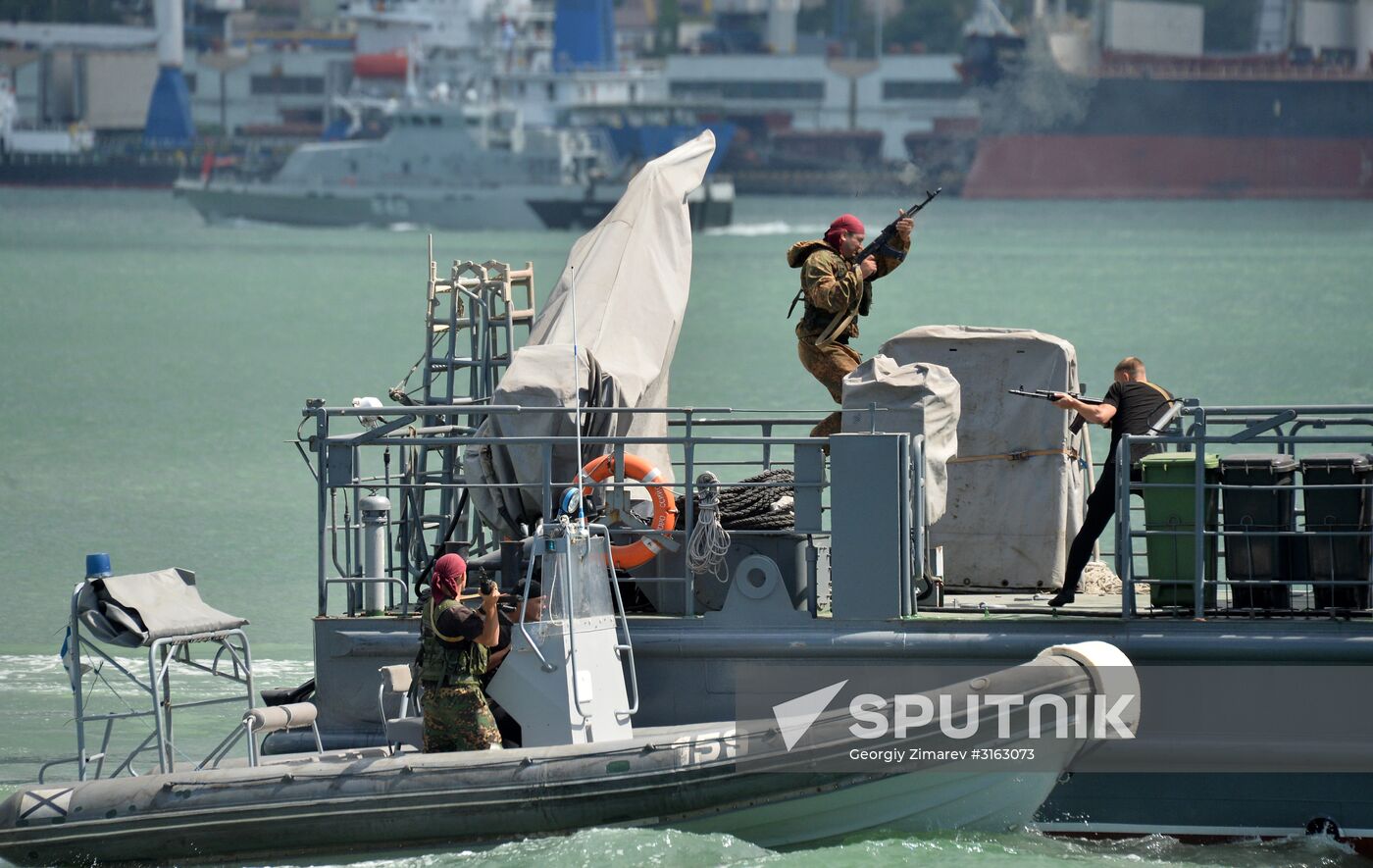 Navy Day celebrations in Russian cities