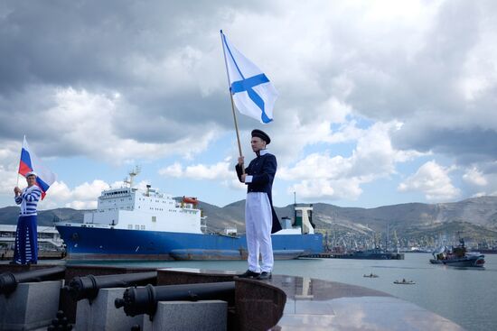 Navy Day celebrations in Russian cities