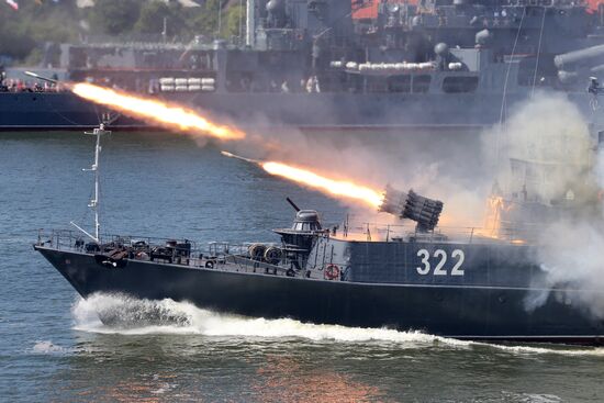 Navy Day celebrations in Russian cities