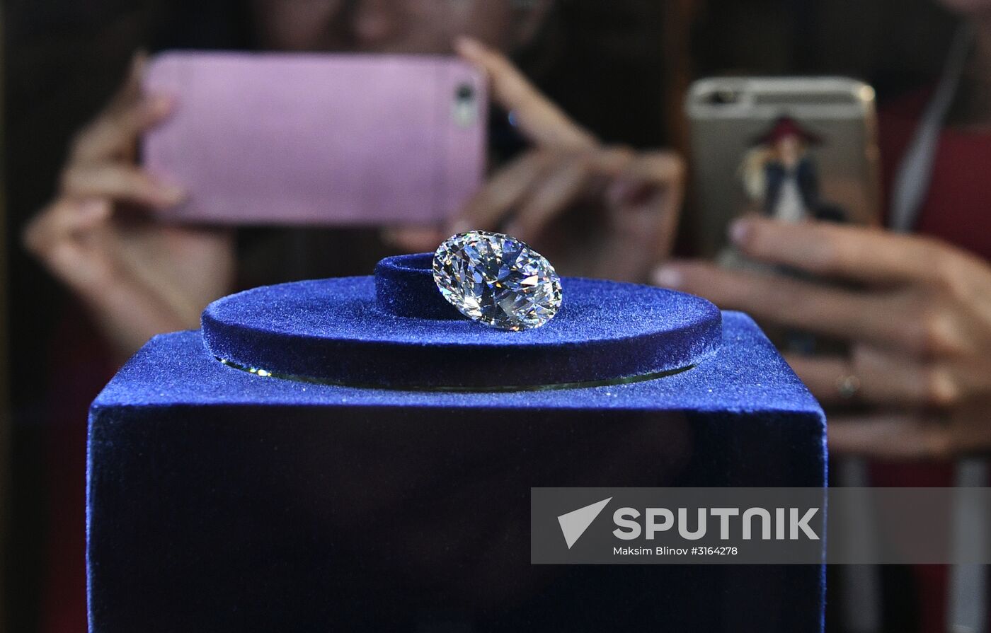 Unique collection of diamonds on private display in Moscow