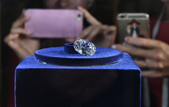 Unique collection of diamonds on private display in Moscow