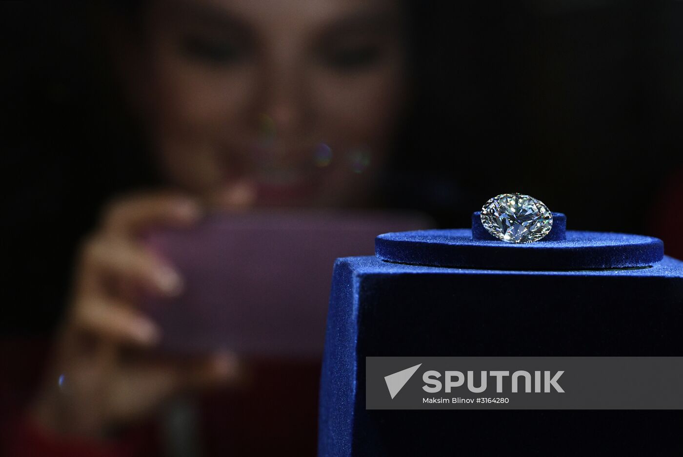 Unique collection of diamonds on private display in Moscow