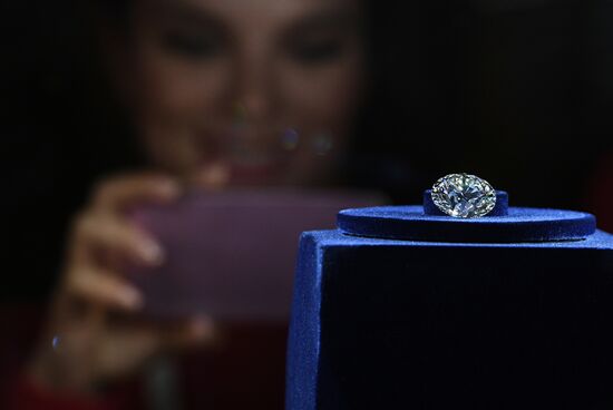 Unique collection of diamonds on private display in Moscow