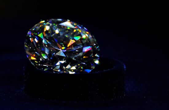 Unique collection of diamonds on private display in Moscow
