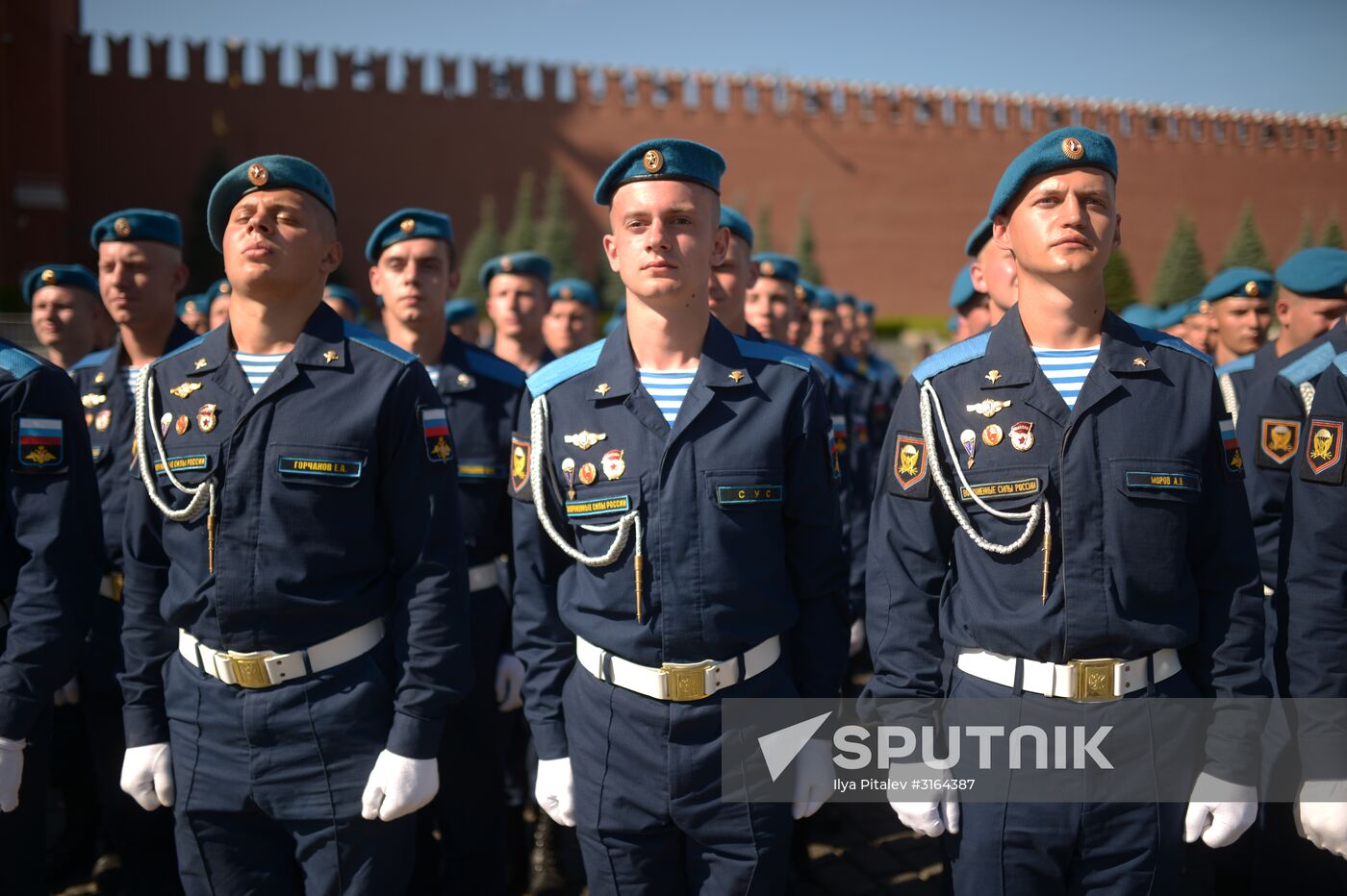 Paratroopers' Day on Red Square
