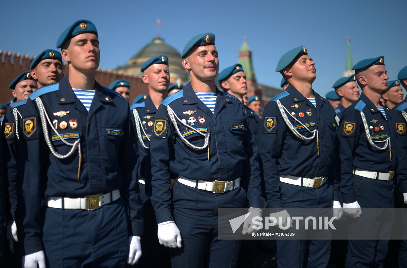 Paratroopers' Day on Red Square