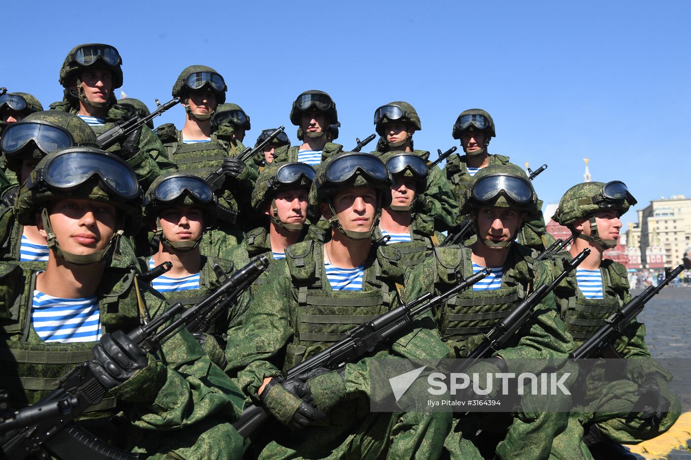 Paratroopers' Day on Red Square