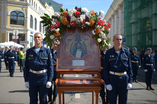 Paratroopers' Day on Red Square