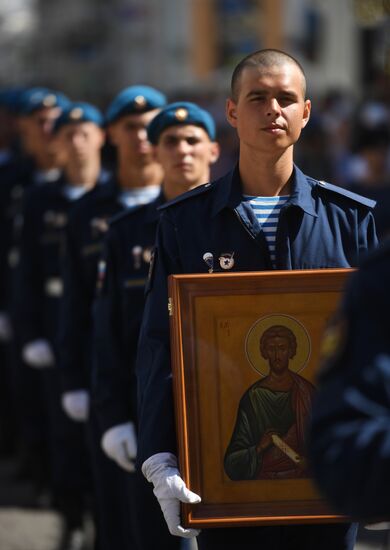 Paratroopers' Day on Red Square